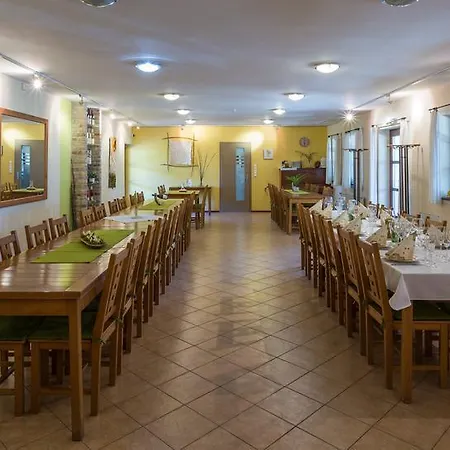 Bikavolgyi Panzio * Gárdony